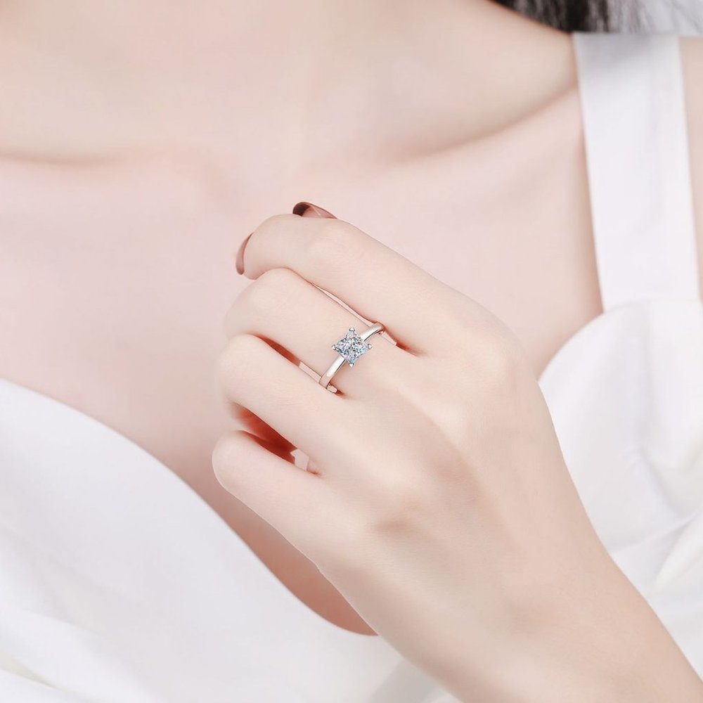 Certified 2ct. t.w. Diamond Moissanite Princess Cut Engagement Ring NEW - Picture 3 of 9